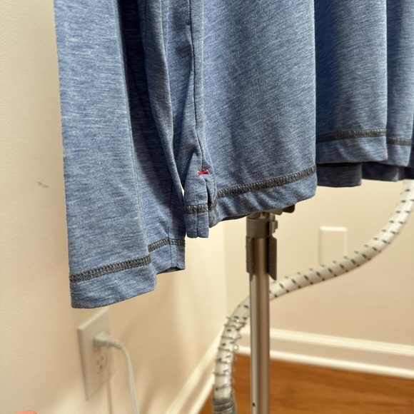 2 Men’s Orvis 3/4 zips. Both size XL in a t shirt material w Primland logo - Picture 10 of 11